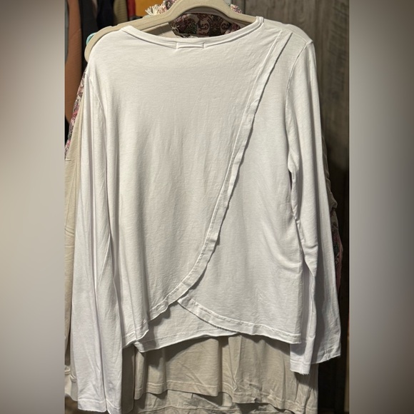 Fresh Produce Ana Split Back Bell Sleeve Sweatshirt - Picture 2 of 9